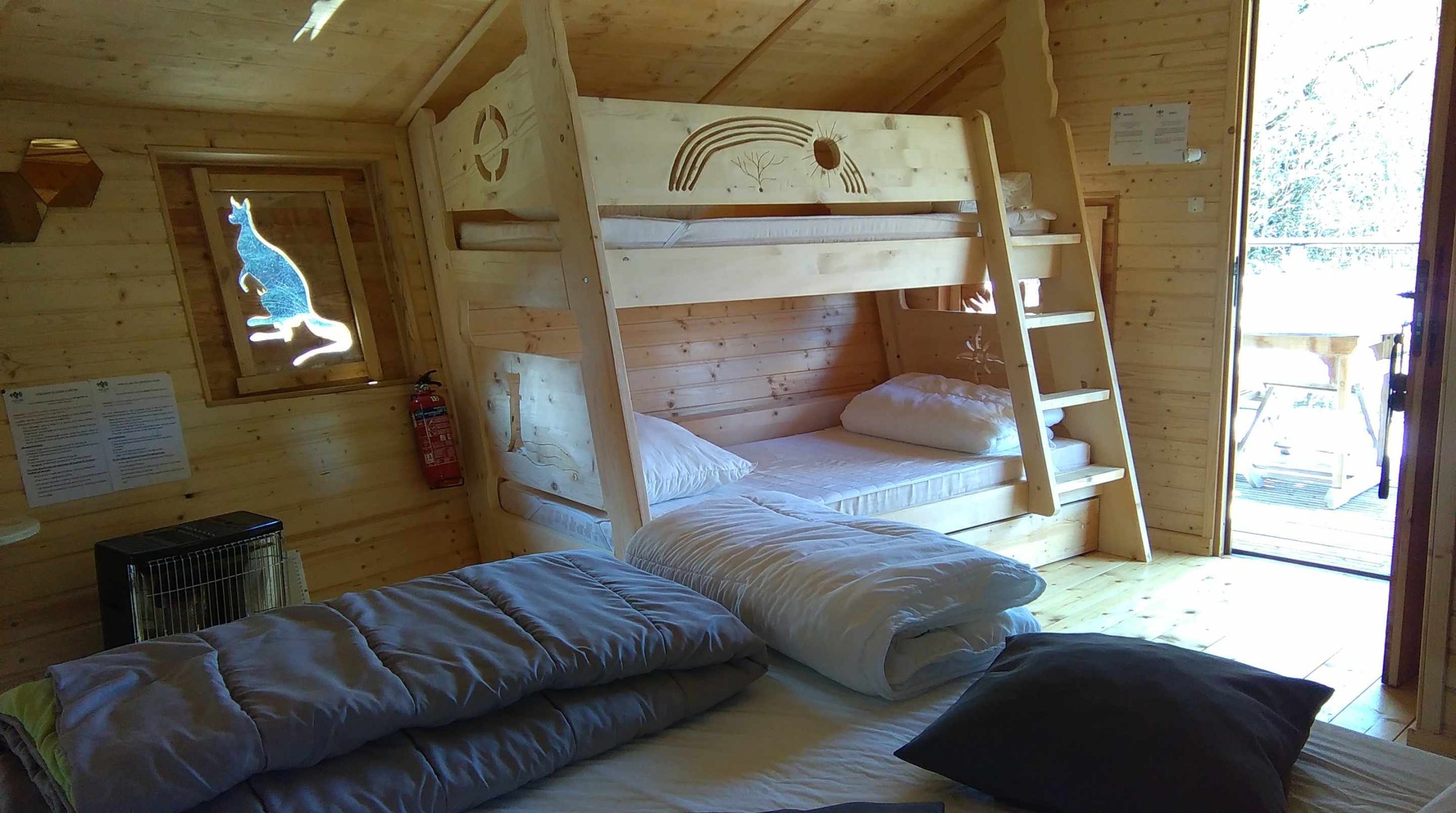 IMAG0442 Nouvelle-Aquitaine - Hébergement insolite