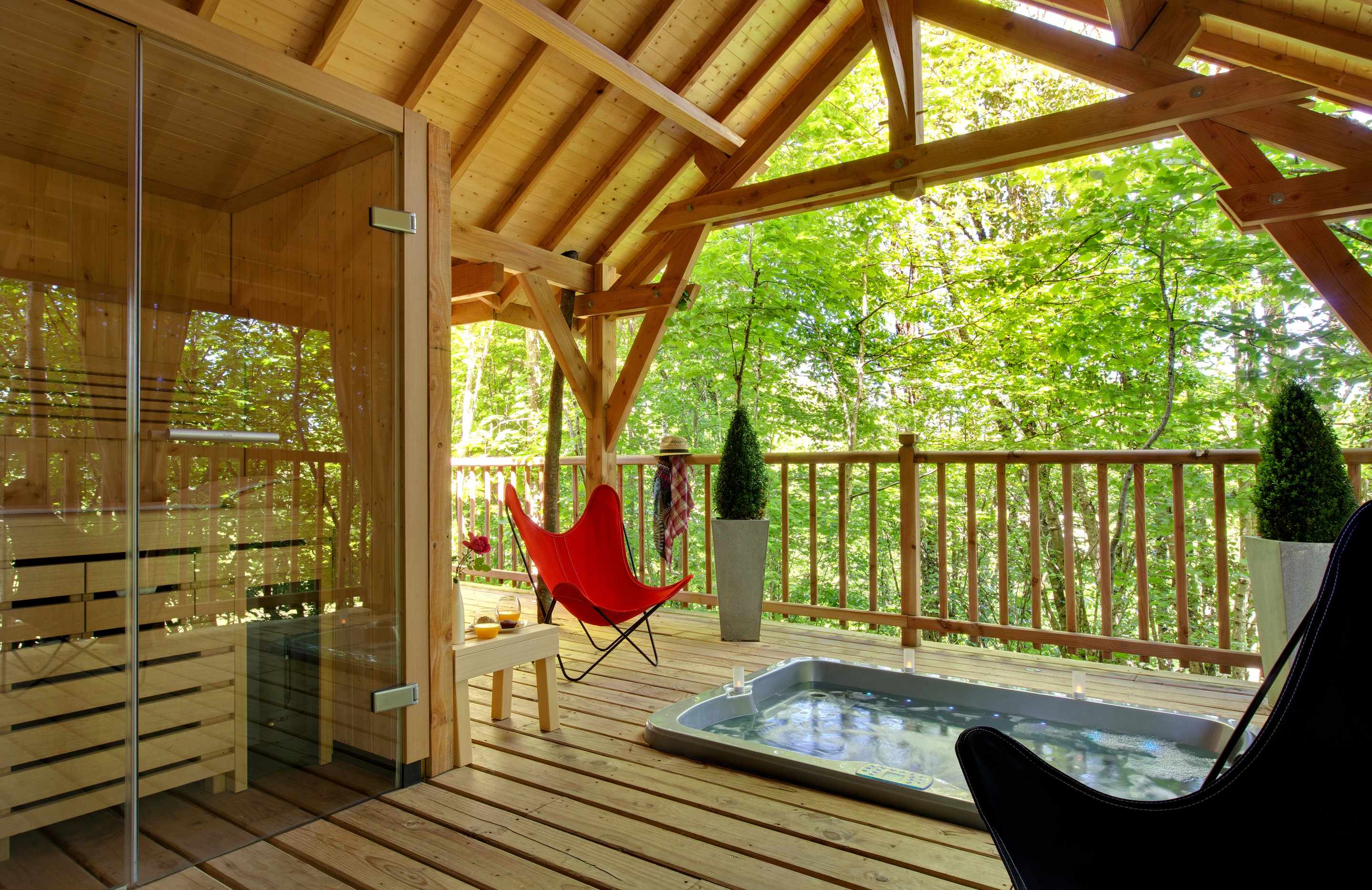 Cyprès si haut - Cabane et Spa - Cabanes de France