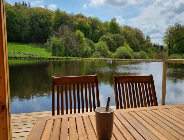 vue etang depuis terasse