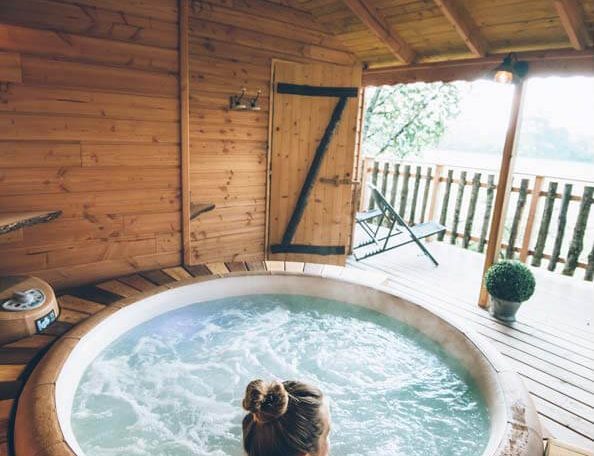 cabane-arbre-centre-jacuzzi