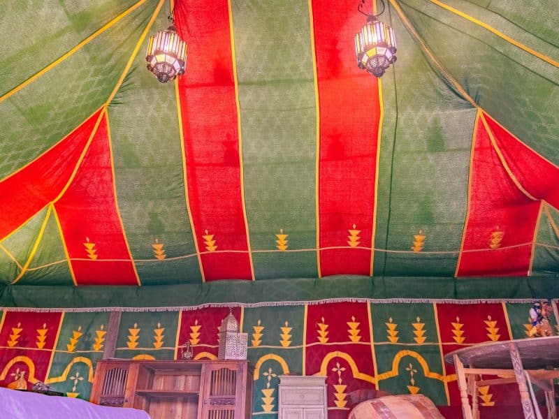 Au Bonheur Nomade Interieur Tente Caidale Marocaine 2 10m