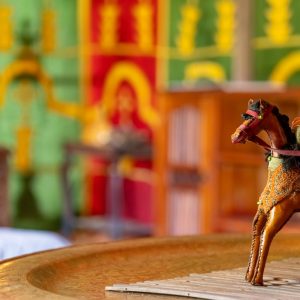 Au-Bonheur-Nomade-Interieur-Tente-Caidale-Marocaine-6-10m