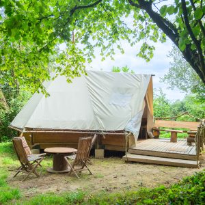 Au-Bonheur-Nomade-Tipi-Trappeur-Exterieur-1-10m