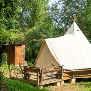 Au-Bonheur-Nomade-Tipi-Trappeur-Exterieur-4-10m