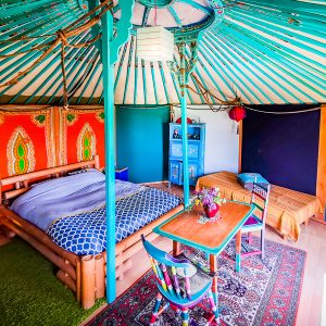 Au-Bonheur-Nomade-Yourte-ciel-interieur-1