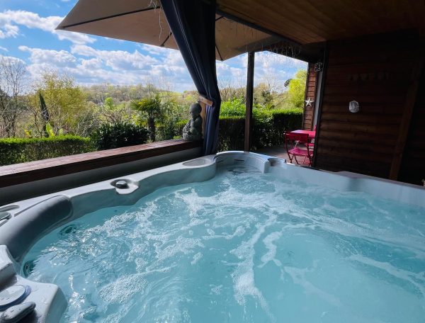 Jacuzzi