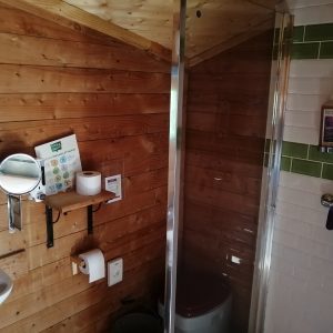 IMG_20200412_160607_resized_20200412_042839521