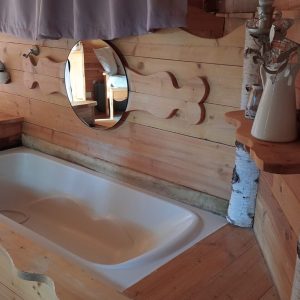 l-ile-victorienne_le-nid-dans-les-bruyeres_04-scaled