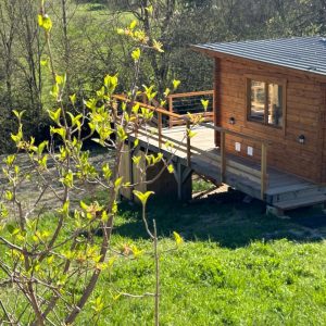 la-cabane-nature_Ecogites-dans-les-Hautes-Alpes5-rotated