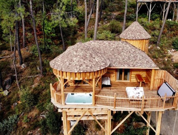 Cabanes et Spa Cassiopée