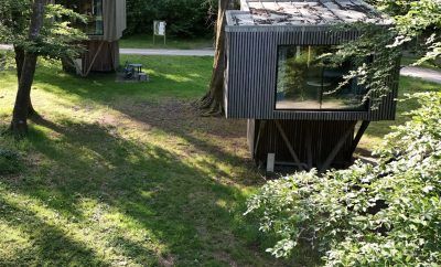 Cabanes dans les arbres et hébergements insolites Normandie à l’ETAPE EN FORET – Loisirs Innov