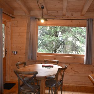 1 LesCabanesdanslesBois Carcassonne insolite Fuste (17)