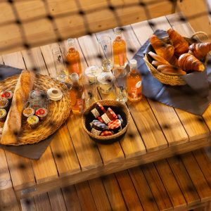 5X5A2703_SMALL_compressed