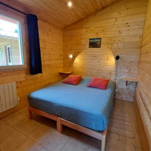 Domaine du Balbuzard – Chalet – Chambre 1