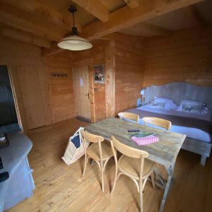 Intérieur opposé entrée