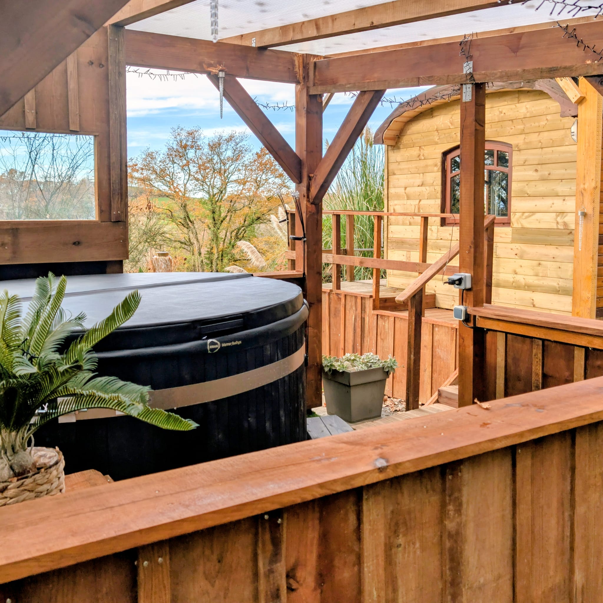 La roulotte de Fichous et son bain nordiaque2