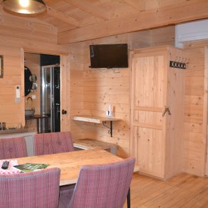 LesCabanesdanslesBois Carcassonne insolite Chaumine (8)