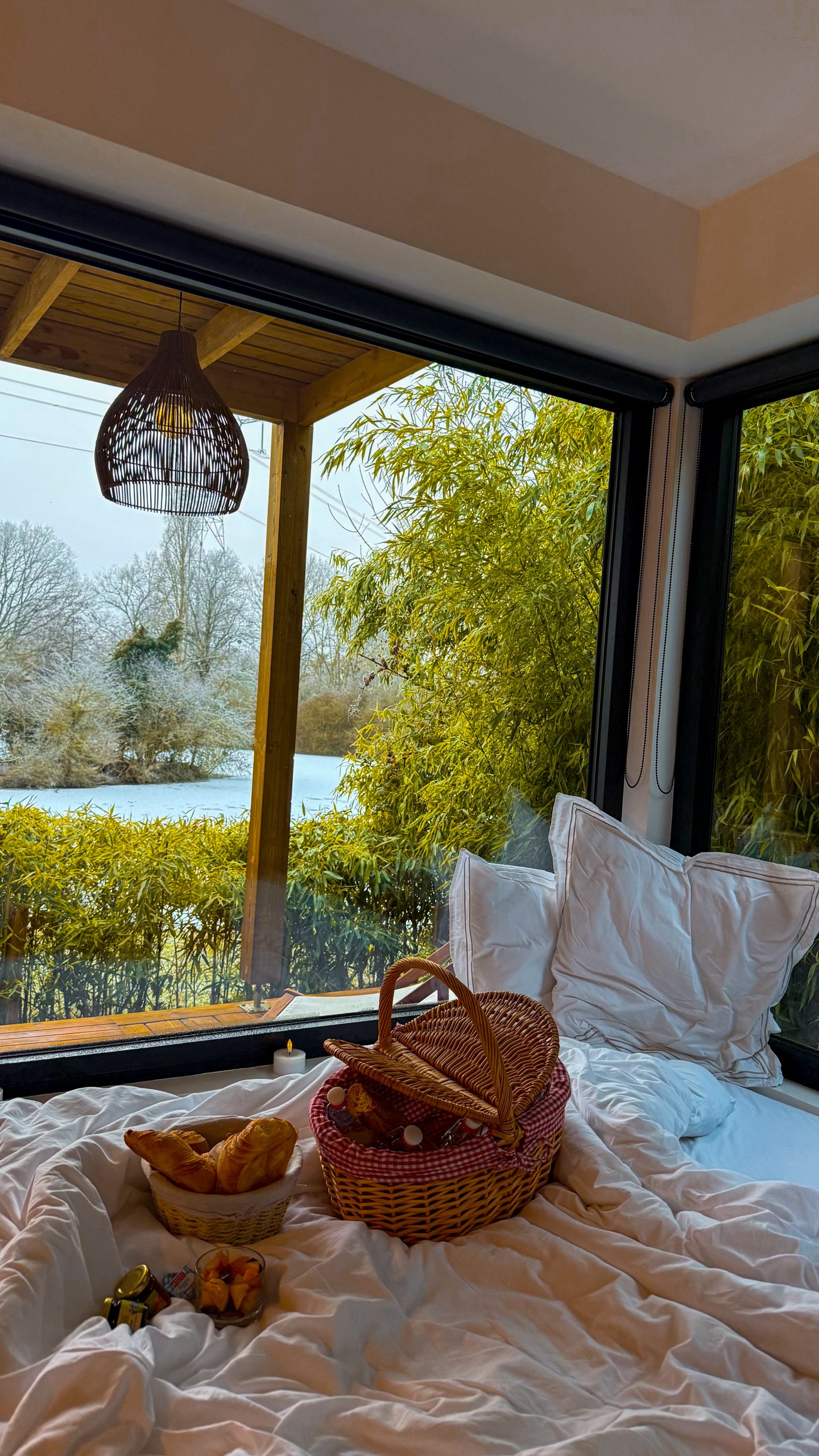 Option petit dejeuner 5 Hébergement insolite en cabane avec vue sur la nature et un petit déjeuner gourmand.