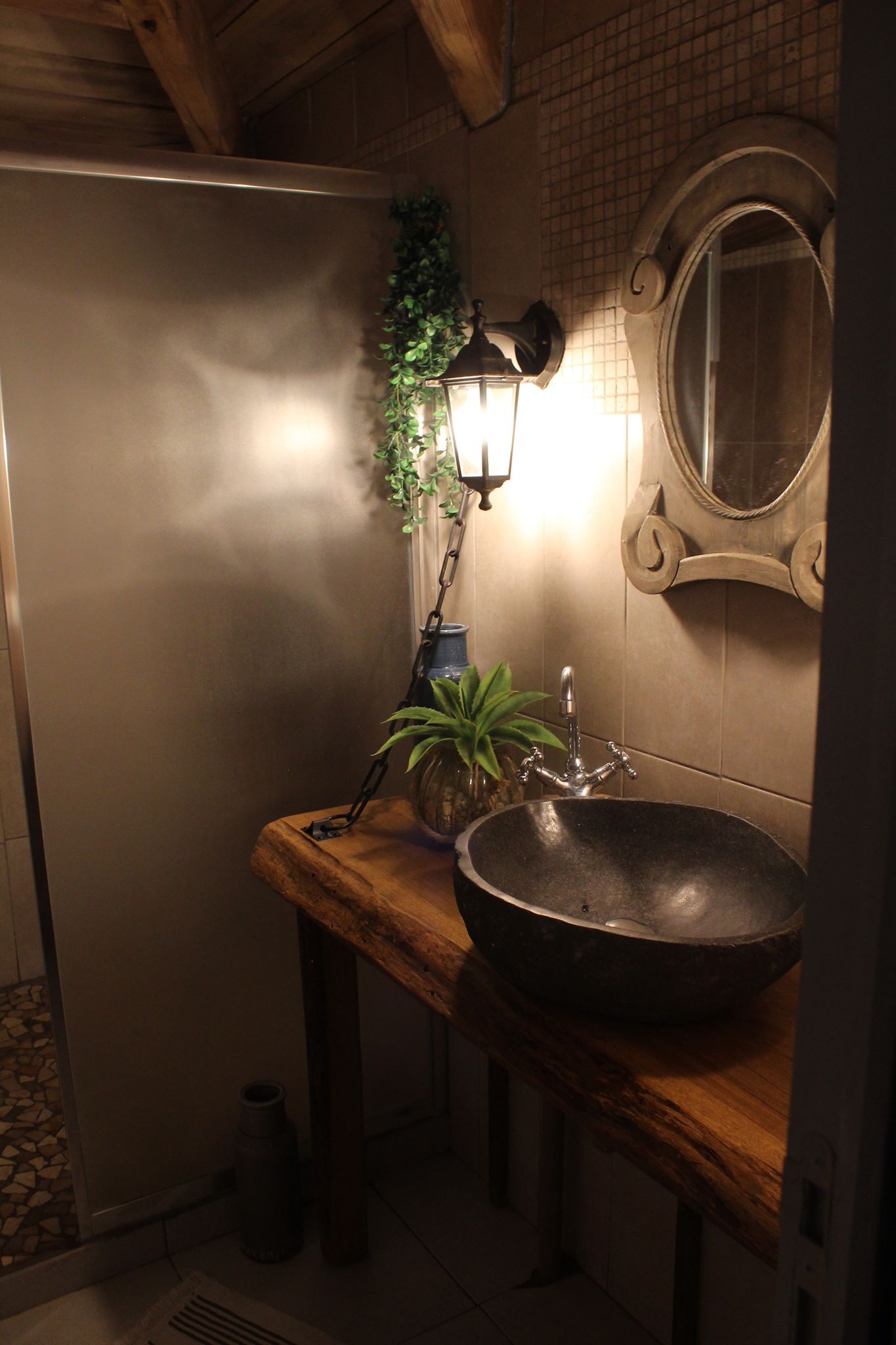 70473546_358073845144817_6887921893924405248_n