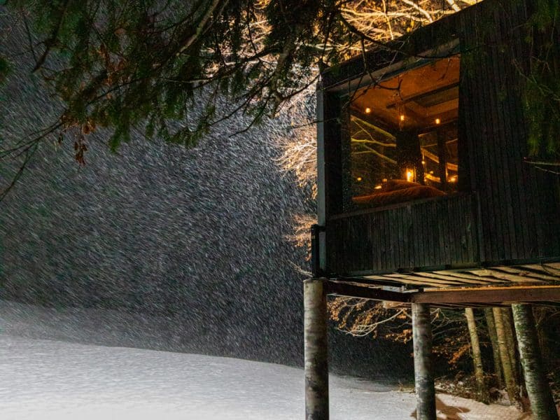 cabane-perchee-hiver-12