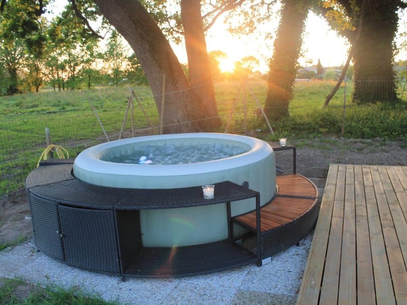 jacuzzi 10