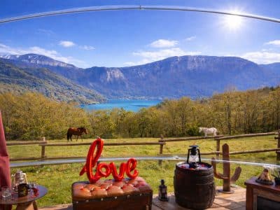 Bulle Texas – Glamping de luxe – Lac Aiguebelette – vue 3