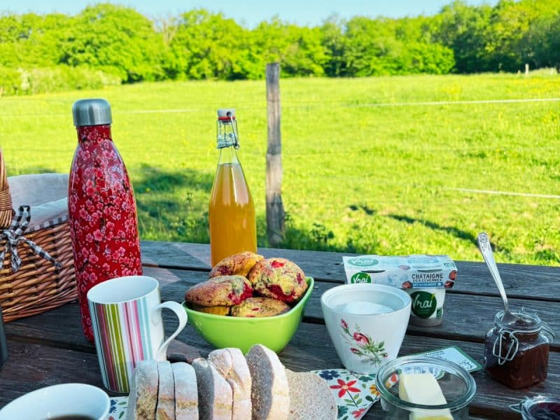 Petit déjeuner en extérieur