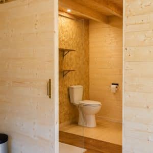 Cabane-Refuge-2