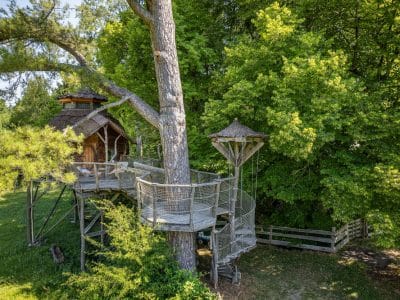 Cabane SPA du bout du pré avec jacuzzi privatif en option – vue 2