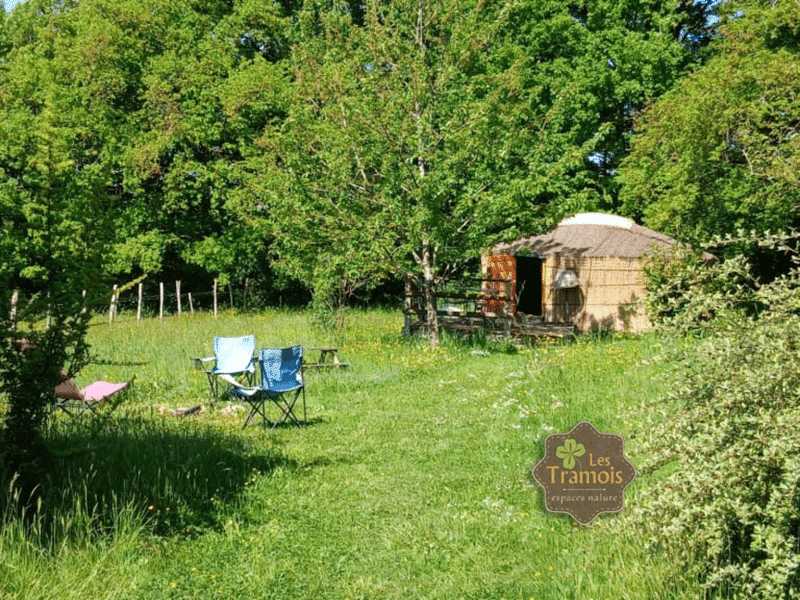 Yourte chambre d’hôte des Tramois – vue principale