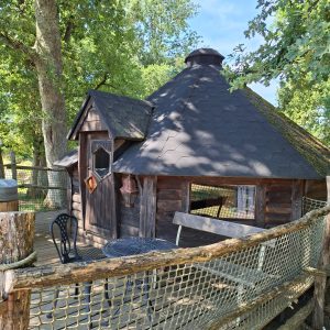 cabane-insolite-occitanie