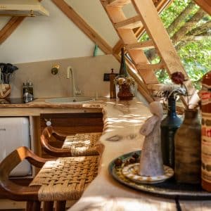 hebergement-insolite-pomme-de-pin-1440px-32