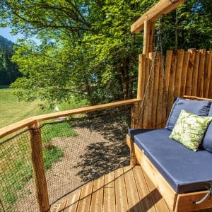 hebergement-insolite-pomme-de-pin-1440px-47