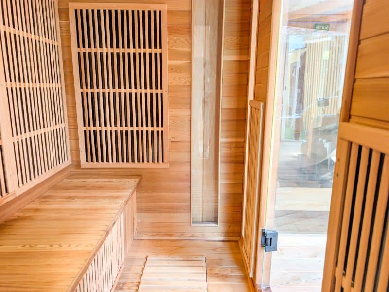 ABN-Au-Bonheur-Nomade-Espace-bien-être-SAP-sauna-infrarouge-relaxation(-10mo)