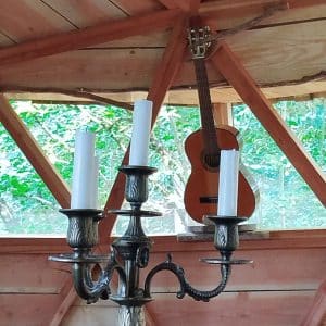 Séléné chandelier guitare